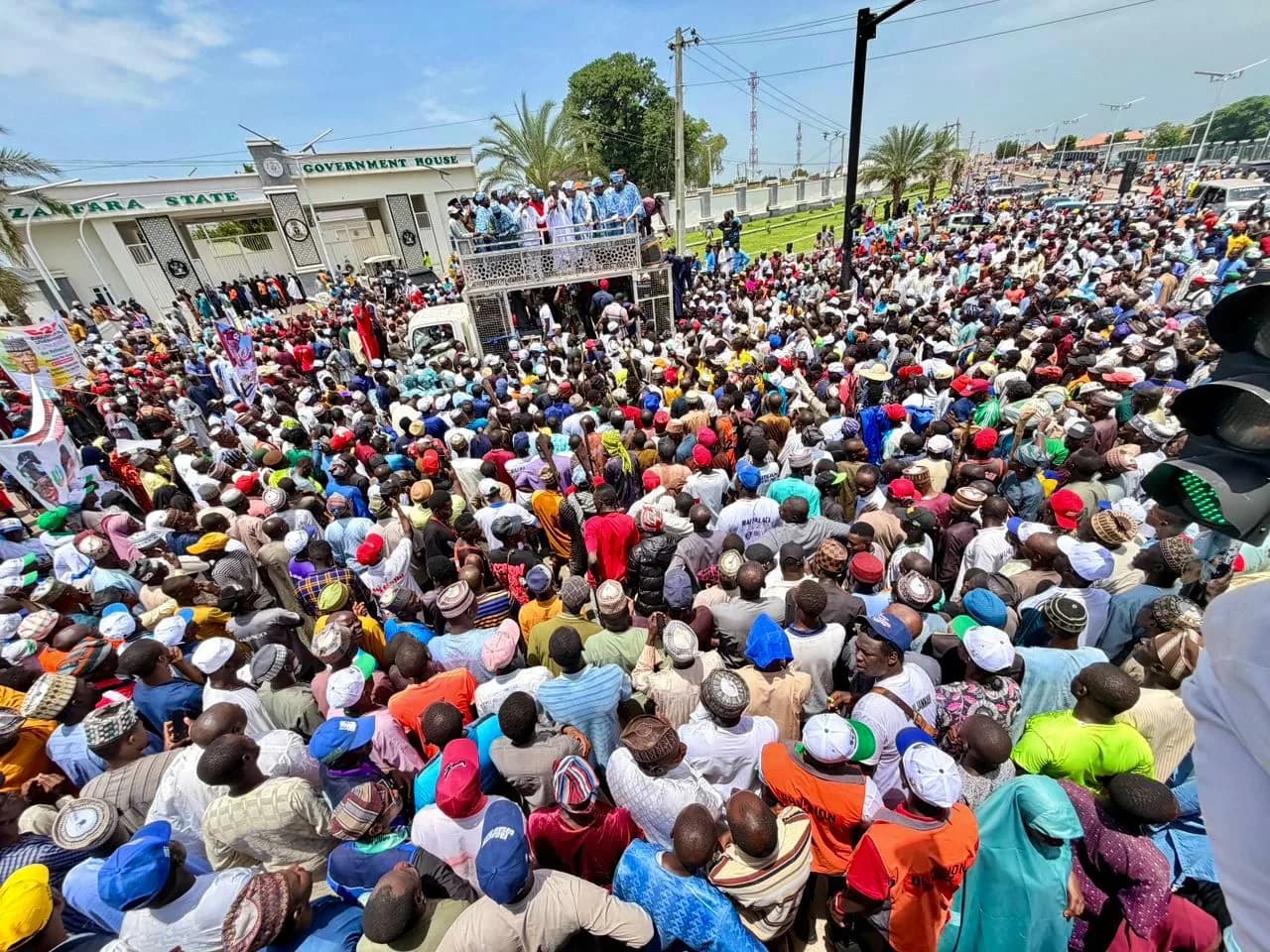 Campaign rally, Zamfara: photograph 3