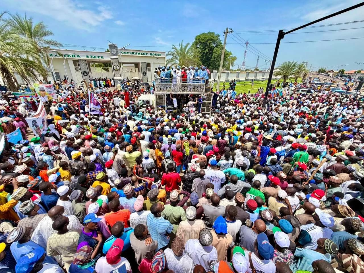Campaign rally, Zamfara: photograph 7